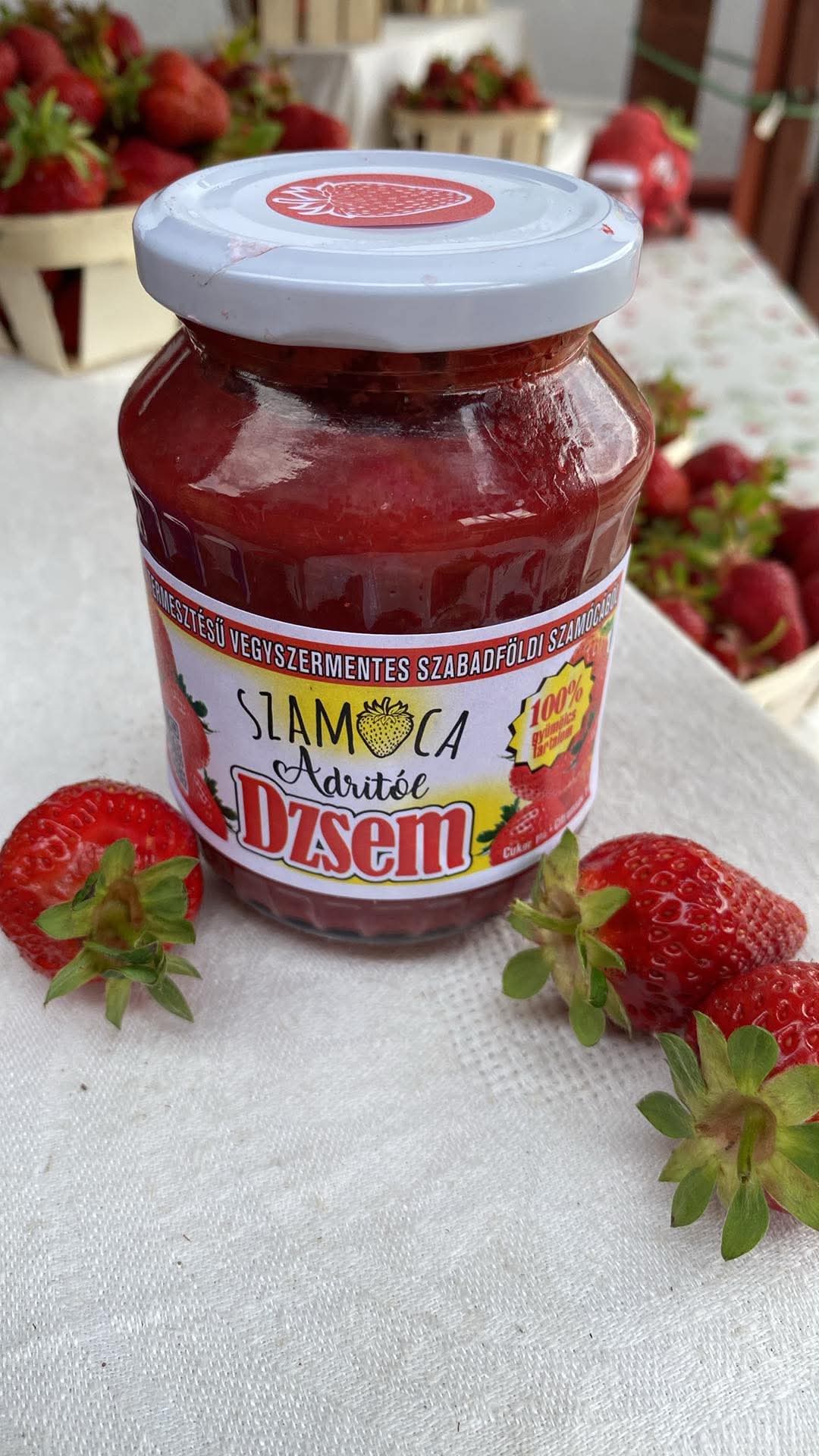 Szamóca Dzsem “Adritól”